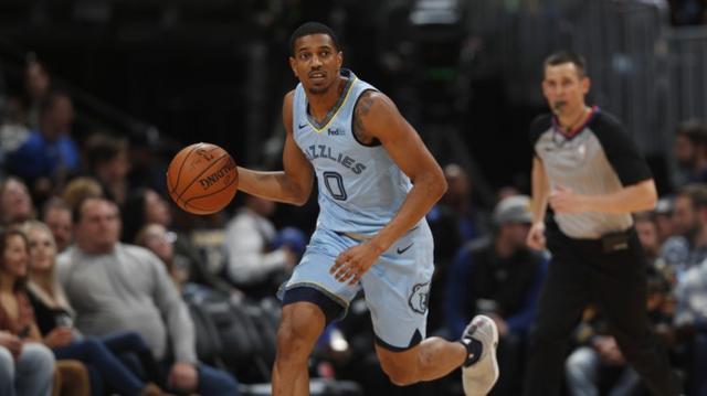 马刺常规赛取得六连胜，上一次还要追溯到2019年3月（马刺常规赛豪取六连胜，上一回已是2019年3月）