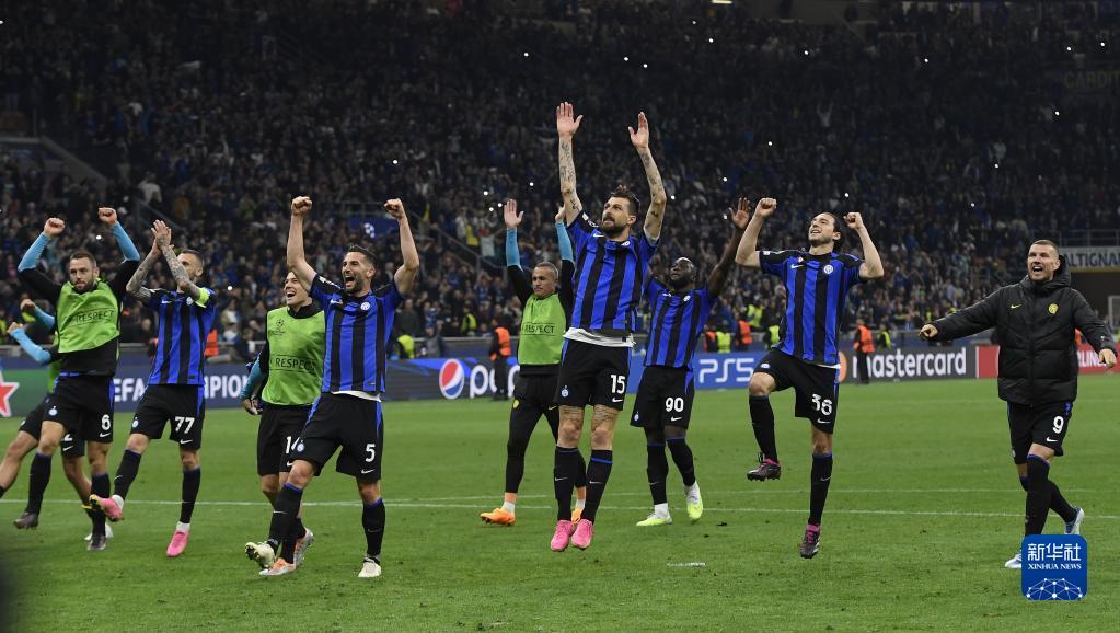 北青：徐彬大概率将与狼队签约，签约后或将被外租至英冠（北青：徐彬接近加盟狼队，签约后或将租借至英冠）