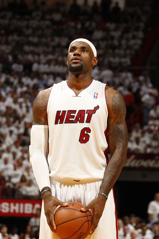 气还没消？卢克曼在与尤里奇争执后取关亚特兰大官方社媒（与尤里奇争执后余怒未消？卢克曼已取关亚特兰大官方社媒）