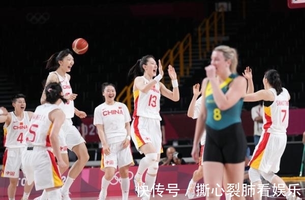 湖人圣诞盖楼抽奖，徽章音箱球衣等你拿（湖人圣诞狂欢抽奖，盖楼赢徽章、音箱、球衣）