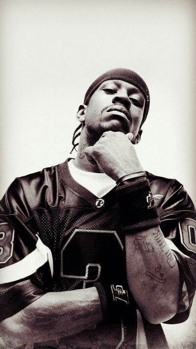 詹杜迎第44次交手！詹姆斯常规赛19胜10负&季后5胜9负（詹杜迎来第44次对决：詹姆斯常规赛19胜10负，季后赛5胜9负）