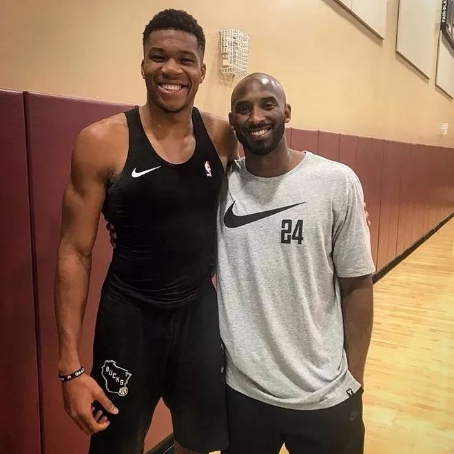 国米12月赛程解析：劳逸结合力争首冠，检验阵容最大战力！（国米12月赛程前瞻：张弛有度冲击首冠，全面检验阵容上限）