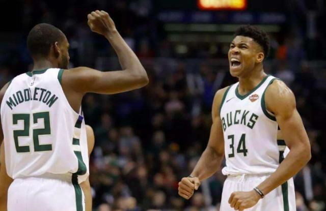 笨分？老詹40周岁343天仍能主宰比赛 中远投连拿10分诠释何为技术（刷分？40岁343天的老詹仍统治赛场 中远投连砍10分尽显技术）