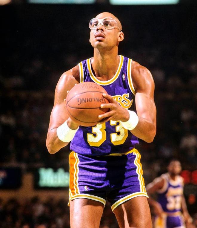 匈牙利主帅：爱尔兰定位球和传中极具威胁，必须严加防范才行（匈牙利主帅警示：爱尔兰定位球与传中杀伤力十足，需重点布防）