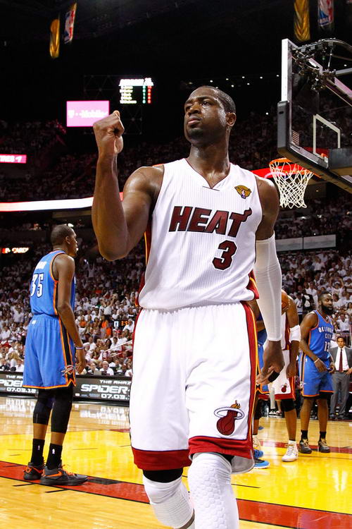 侯永永亮相玉昆新赛季出征仪式 期待展现最好风采（侯永永出席玉昆新赛季出征仪式 盼展现最佳状态）