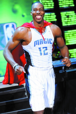 赫夫赛季第7次单场4+盖帽领跑全联盟，文班&斯图尔特5次（赫夫7次单场4+封盖领跑联盟，文班与斯图尔特各5次）