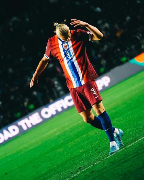 U22国足vs乌兹首发：蒯纪闻、杨皓宇先发，拜合拉木替补（U22国足对阵乌兹别克斯坦首发出炉：蒯纪闻、杨皓宇先发，拜合拉木暂列替补）