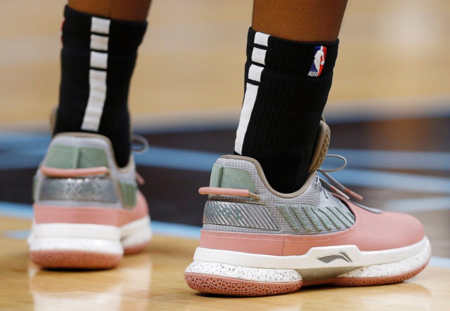 U16男足全胜晋级U17亚洲杯，中国足球队官方发布海报庆祝（U16男足豪取全胜闯入U17亚洲杯，中国足球队官方发海报庆贺）